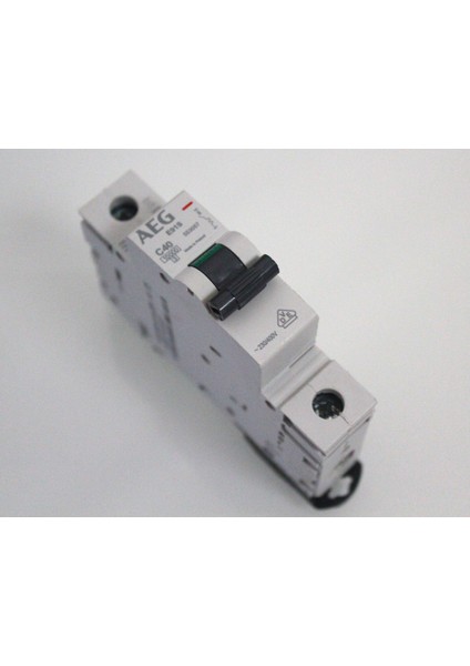 E91S C40 40A Mini Otomatik Sigorta 1P 230/400V DIN Ray Devre Kesici