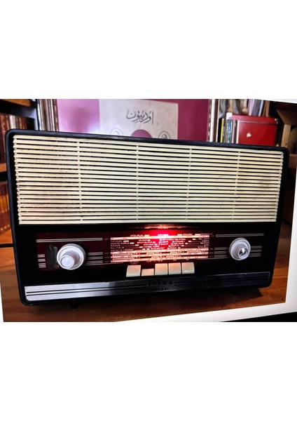 Antia Siera Lambalı Radyo Sorunsuz Çalışır Durumda - 36 cm x 22 cm x 18 cm Ölçülerinde indirimleri