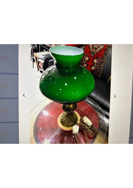 40 cm Yüksekliğinde Opalin Camlı Avrupa Pirinç Abajur modelleri