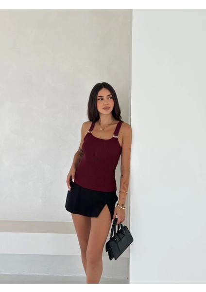 Bordo Ottoman Kumaş Toka Detaylı Kalın Askılı Bluz fiyatları