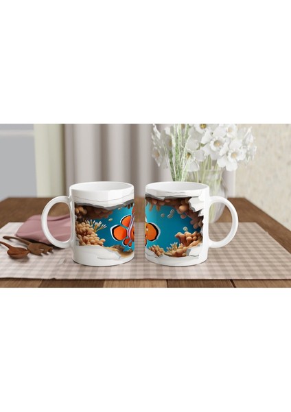 Kırık Duvarın Ardında Gülümseyen Palyaço Balığı Baskılı Kupa Bardak fırsatları