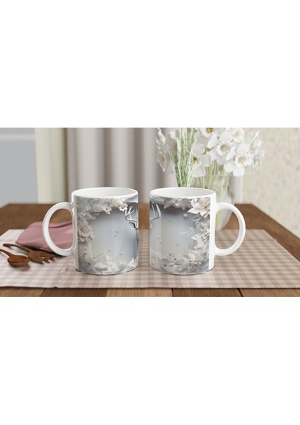 Beyaz Çiçekler Arasında Asil Geyik Desenli Baskılı Kupa Bardak fırsatları