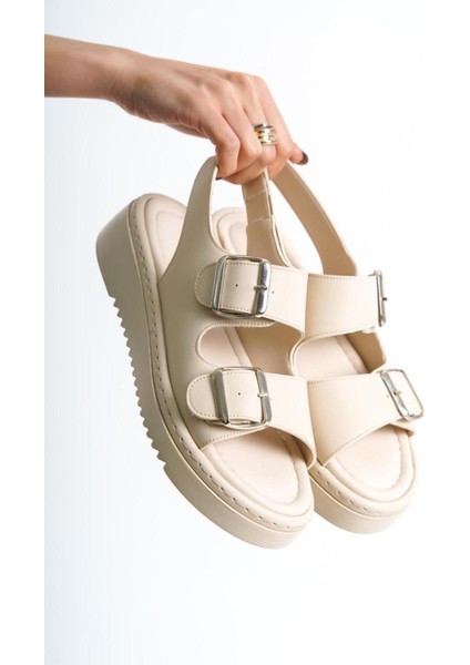 Dolgu Topuklu Çift Bantlı Tokalı Kadın Sandalet Yazlık Hafif Kadın Sandalet Ortopedik Kadın Sandalet fırsatları