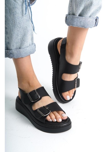 Dolgu Topuklu Çift Bantlı Tokalı Kadın Sandalet Yazlık Hafif Kadın Sandalet Siyah Kadın Sandalet fırsatları