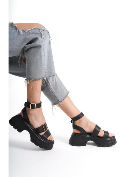 Dolgu Topuk Sandalet Kadın Dolgu Topuk Sandalet Dolgu Topuklu Siyah Renk Sandalet Yeni Sezon 7 cm