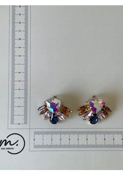 Hareli Parlak Taşlı Trend Tasarım Küpe Abiye Küpe modelleri