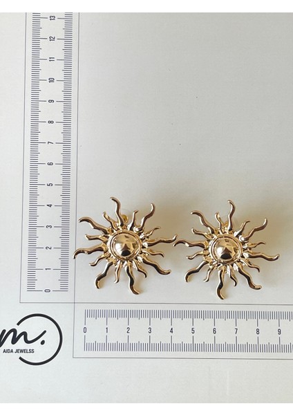 Güneş Modeli Şık Tasarım Küpe modelleri