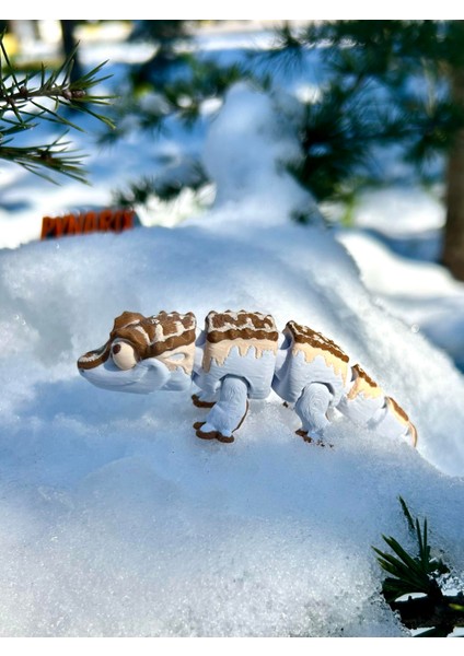 Kertenkele Oyuncak - Gölgelerin Zarif Dansçısı: Tepeli Beyaz Gecko" 🦎🌿 3D Hareketli Organik Vip Model - Orta Boy