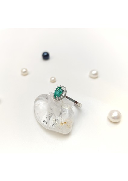 0.64CT Zümrüt Pırlanta Damla Taşlı Yüzük 14 Ayar Altın Hd Videolu modelleri