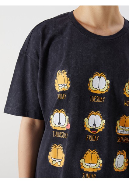 Yeni Sezon Bisiklet Yaka Garfield Baskili Kadin Tisort - S5JQ20Z8 modelleri