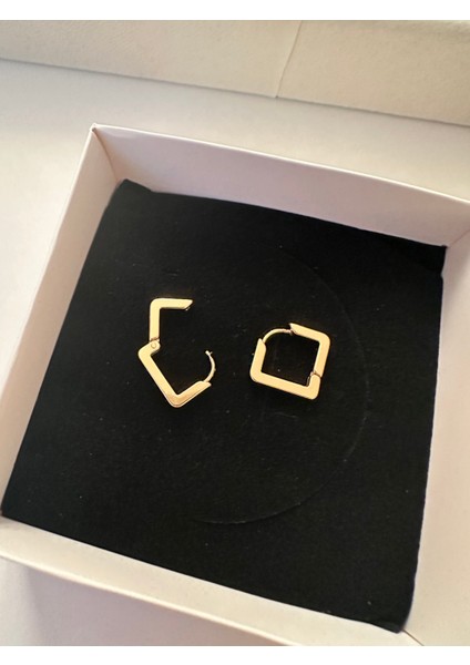 Kare Gold Çelik Küpe