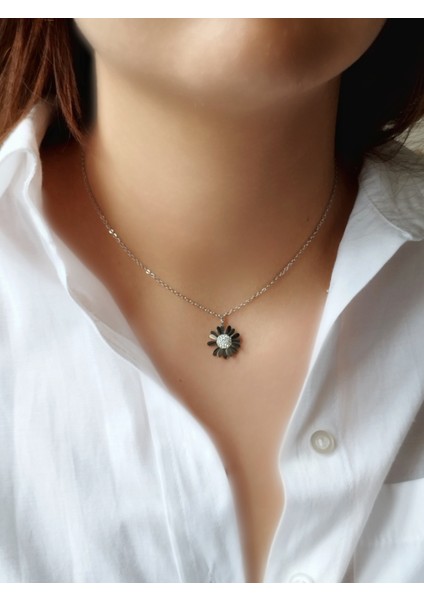 Ladybirdbujiteri Zirkon Taşlı Papatya Model Çelik Kolye