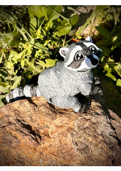 Rakun Oyuncak - "gölgelerin Akıllı Koruyucusu: Riko"🦝🌲 3D Hareketli Organik Vip Model - Büyük Boy fırsatları