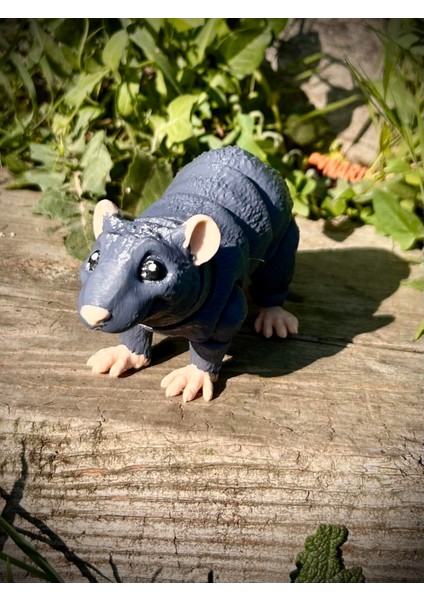 Sıçan Oyuncak Figür - Şehrin Sessiz Kahramanı: Remi 🐀🏙️ 3D Hareketli Organik Vip Model- Büyük Boy