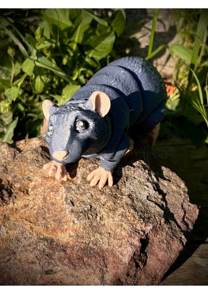 Sıçan Oyuncak Figür - Şehrin Sessiz Kahramanı: Remi 🐀🏙️ 3D Hareketli Organik Vip Model- Büyük Boy fiyatları