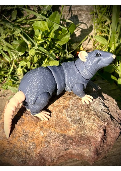 Sıçan Oyuncak Figür - Şehrin Sessiz Kahramanı: Remi 🐀🏙️ 3D Hareketli Organik Vip Model- Büyük Boy modelleri