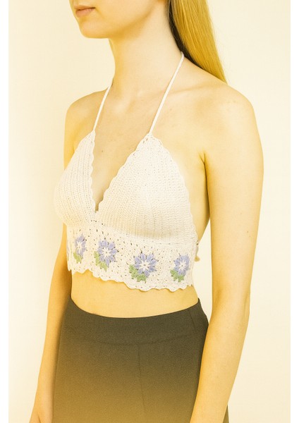 Beyaz V Yaka Büstiyer