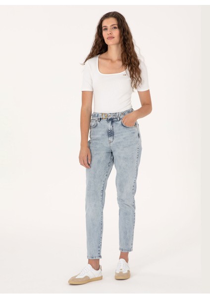 Yüksek Bel Geniş Paça Mom Fit Açık Indigo Kadın Denim Pantolon Lulya