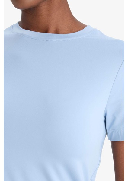 Fit Standart Fit Bisiklet Yaka Sporcu Basic Düz Kısa Kollu Tişört D2296AX25AU indirimleri