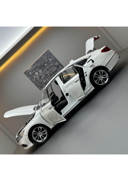 1:24 Honda On Nesil Accord Ses ve Işık Oyuncak Araba (Yurt Dışından) fırsatları