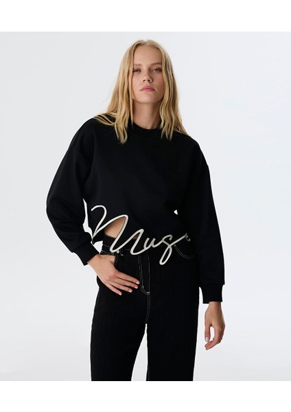 Slogan Nakışlı Crop Sweatshırt TW6250091027001