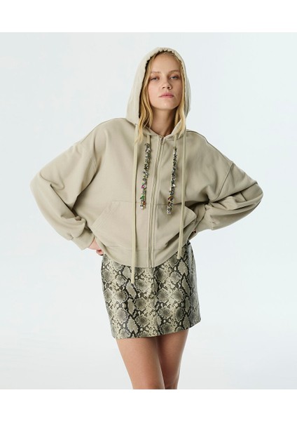 Işlemeli Kordonlu Sweatshırt TW6250091016030