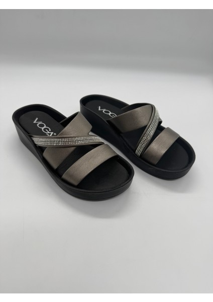 1400-184 Şeritli Taşlı Ortopedik Kadın Ev Terliği