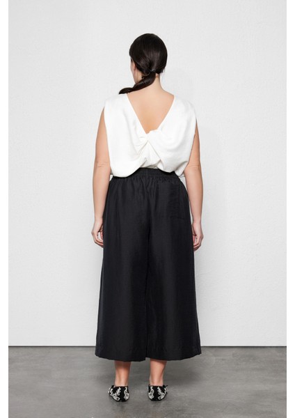 Hugo Büyük Beden Elastik Belli Pantolon Siyah fırsatları