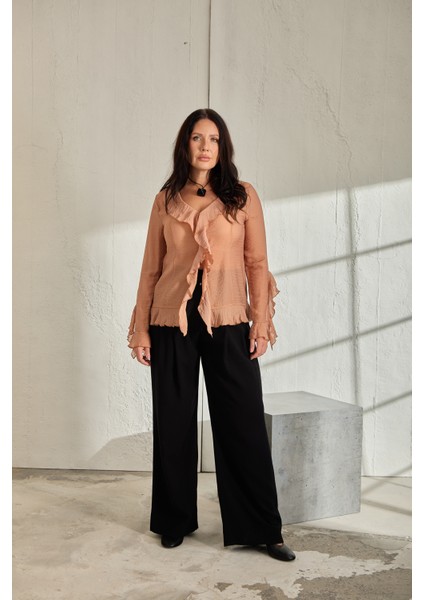 Hanıa Büyük Beden Geniş Paça Pantolon Siyah fiyatları