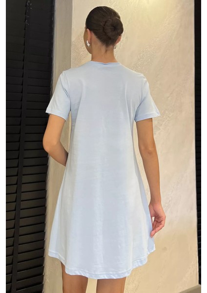 Kadın Bisiklet Yaka Arma Detaylı T-Shirt Elbise P-00003410 modelleri