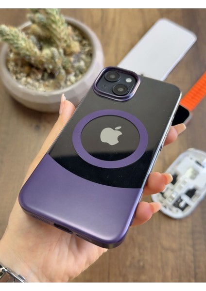 iPhone 15 Magsafe Uyumlu Mika Sararmaz Kılıf SOOCASE720 fırsatları