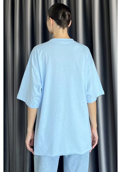 Kadın Bisiklet Yaka Yan Yırtmaç Detaylı Salaş T-Shirt P-00003411 modelleri
