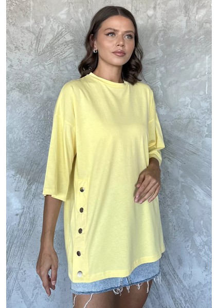 Yan Çıtçıtlı Oversize Tişört ( S-M-L-Xl Uyumludur) P-00010234 fiyatları