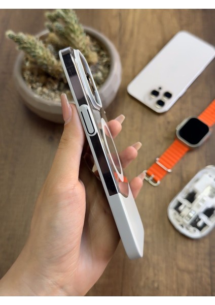 iPhone 14 Pro Max Magsafe Uyumlu Mika Sararmaz Kılıf SOOCASE720 fiyatları