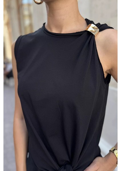 Ön Bağlamalı Omuz Tokalı Kadın Bluz P-00017885 fırsatları