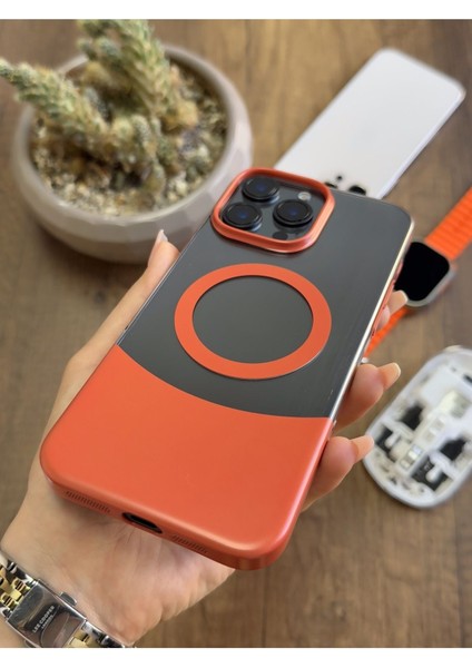 iPhone 16 Pro Max Magsafe Uyumlu Mika Sararmaz Kılıf SOOCASE720 fırsatları