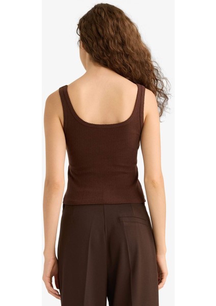 Slim Fit Dar Kesim Düğmeli Atlet F7685AX25AU fırsatları