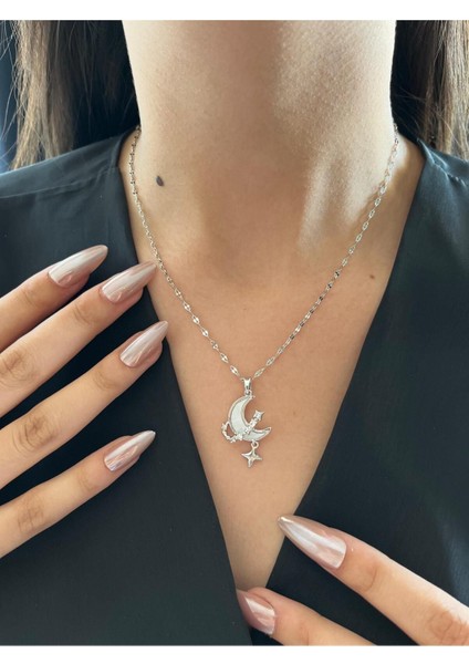 Kadın Kolye Zirkonyum Gümüş Renkli Taşlı Ay ve Yıldızlk fiyatları