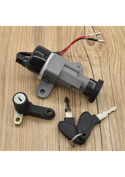 Motosiklet Elektrikli Kapı Kilidi Takımı Kontak Anahtarı Kilidi Kapağı Anahtarlı Yamaha C8 LYM110-2-3 Crypton R T110 T110C (Yurt Dışından) fiyatları