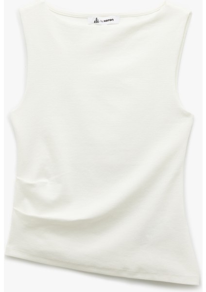 Yeni Sezon Kayık Yaka Kolsuz Slim Fit Asimetrik Bluz