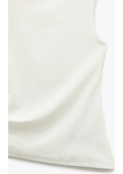 Yeni Sezon Kayık Yaka Kolsuz Slim Fit Asimetrik Bluz modelleri