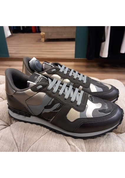 Sneakers fiyatları
