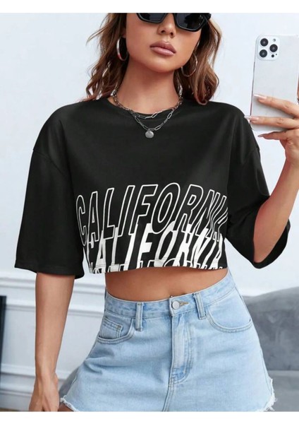 Kadın California Baskılı Oversize Crop T-Shirt