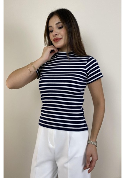 Yarım Balıkçı Yaka Crop