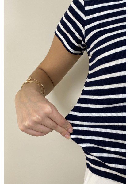 Yarım Balıkçı Yaka Crop