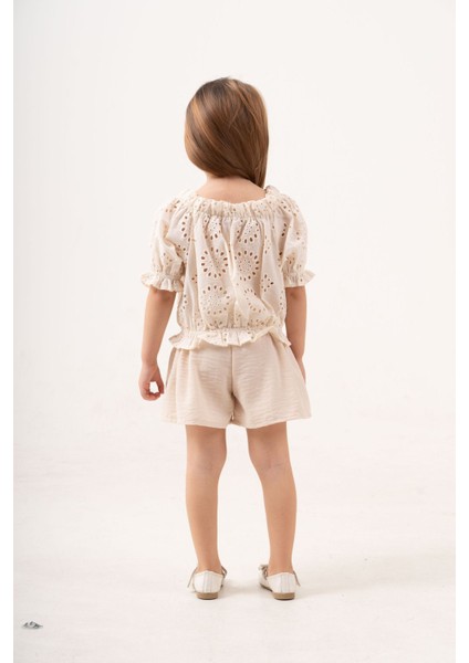 Kız Çocuk 2’li Takım Astarlı Brode Bluz ve Astarlı Keten Şort indirimleri