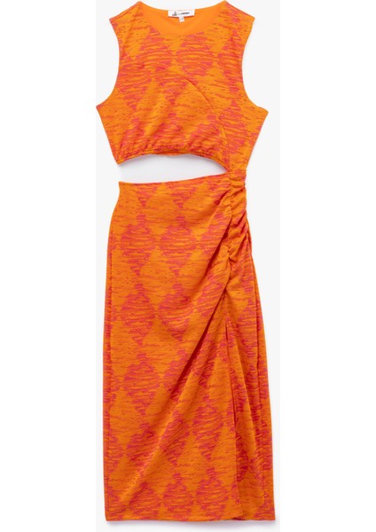 Asimetrik Pencere Detaylı Kolsuz Bisiklet Yaka Desenli Elbise