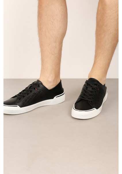Siyah Deri Fileli Erkek Sneakers fiyatları