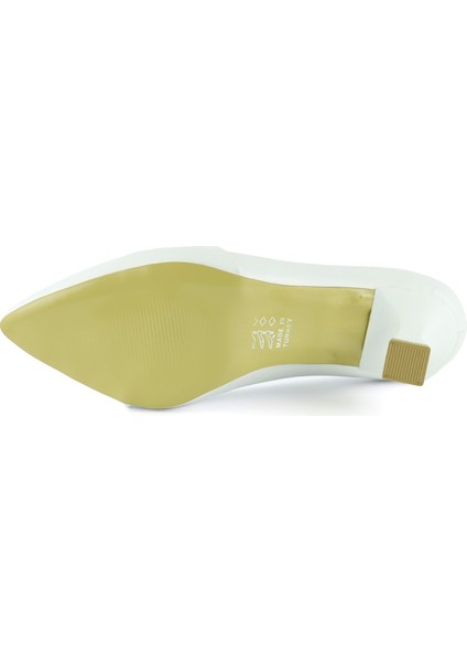 Laura Beyaz Zarif Gelinlik Sivri Burun Topuklu Ayakkabı