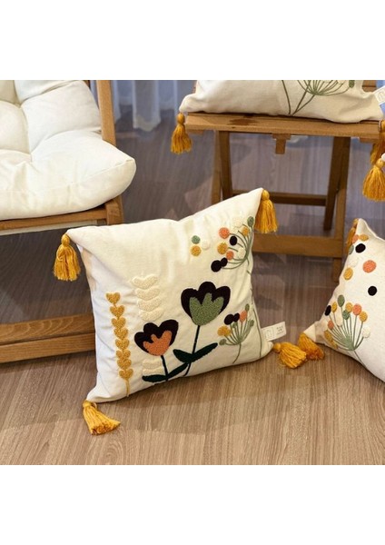 4’lü Punch Işlemeli Premium Nakışlı Dal Çiçek Temalı Dekoratif Kırlent Kılıfı